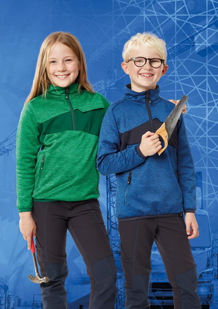 Die MASCOT Kinderkollektion orientiert sich an der Arbeitskleidung der Erwachsenen. Funktional und praktisch f&uuml;r aktive Kinder. (Foto &copy; Mascot International GmbH)